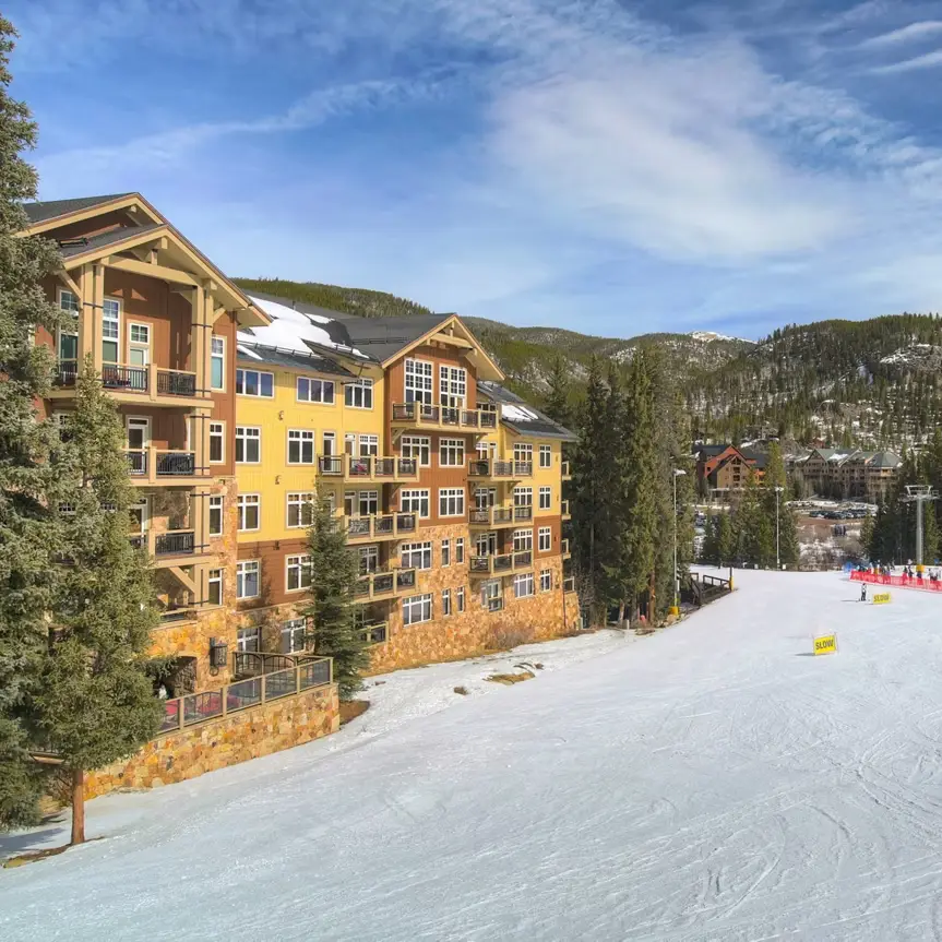 transportation from denver airport to keystone ski resort​