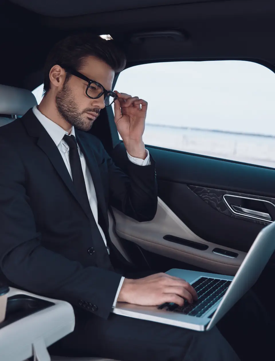 Business-Class Corporate Transportation San Diego