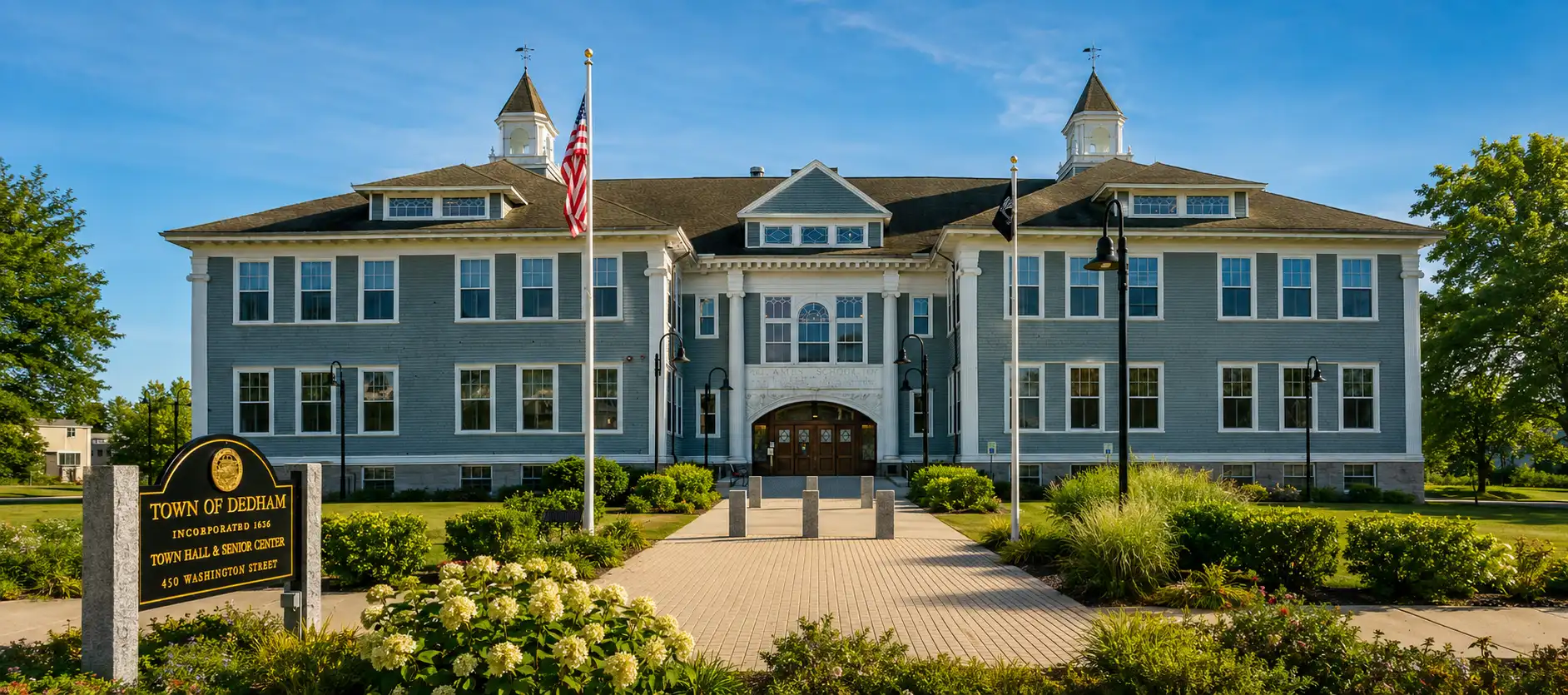 Executive limo service in Dedham MA