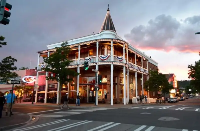Flagstaff transportation with private chauffeur service