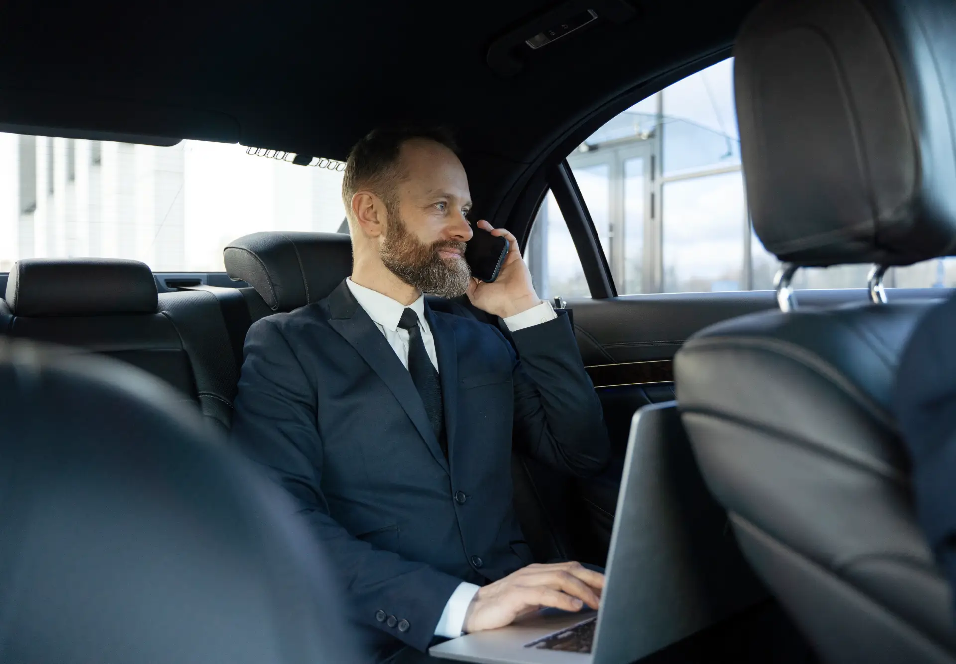 black car service phoenix airport​