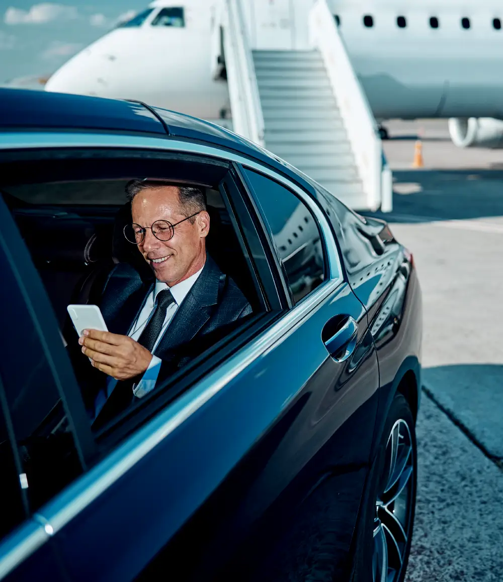 Black car service from Phoenix Airport to Scottsdale