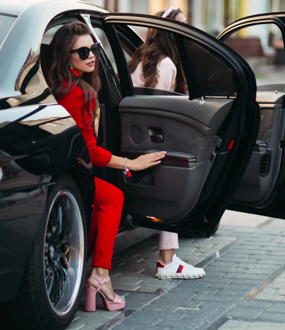 Private limousine for Scottsdale city tour
