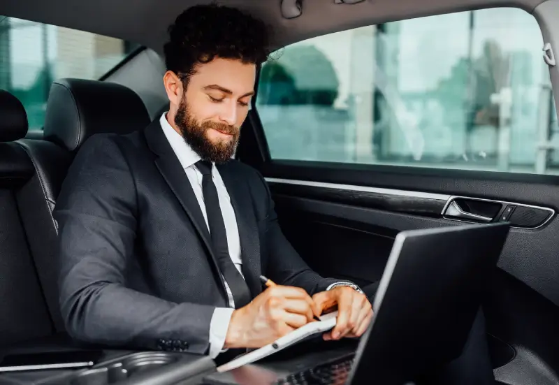 executive Corporate Limo Service Los Angeles for meetings