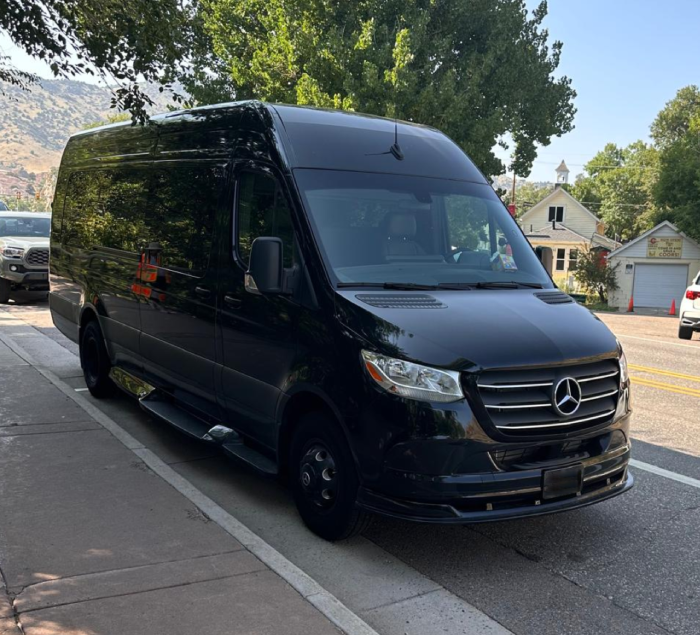 sprinter van limo service